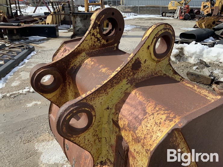 komatsu-pc200-image-10