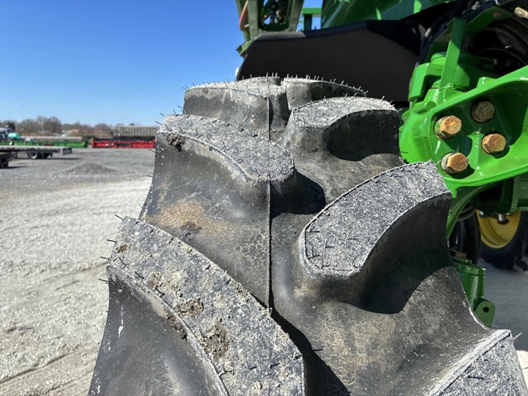 2018-john-deere-r4030-image-53