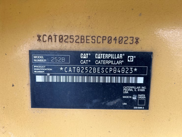 caterpillar-252b-image-46