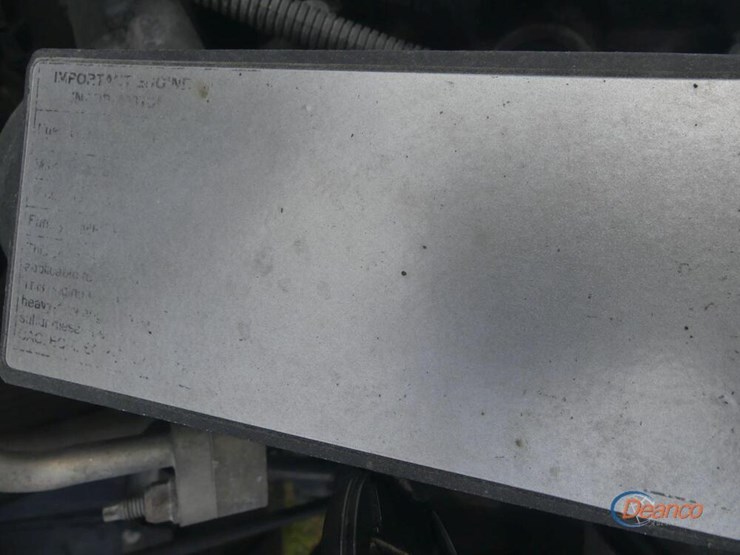 2022-peterbilt-389-image-10