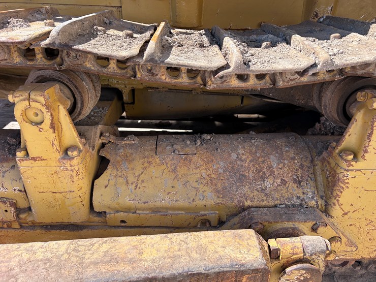 caterpillar-d7-image-49