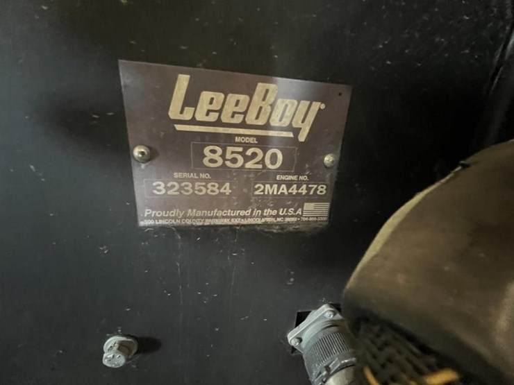2021-leeboy-8520b-image-12