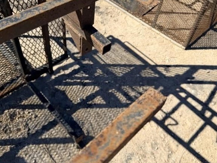 l3---pick-up-hunting-rack-image-2