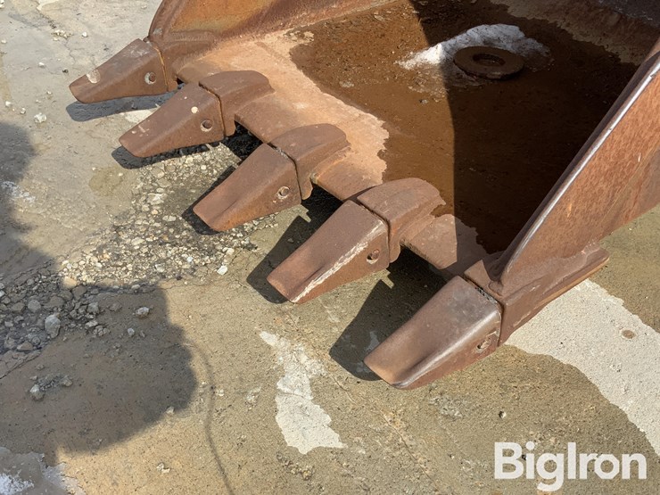 komatsu-pc200-image-18