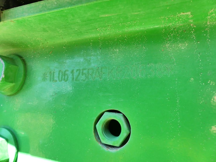 john-deere-6125r-image-17