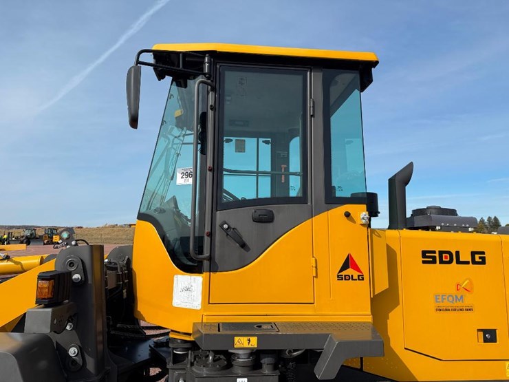 2022-sdlg-l918f-image-16