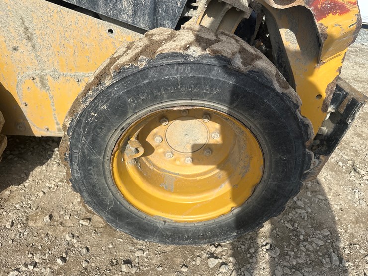 caterpillar-226d-image-52