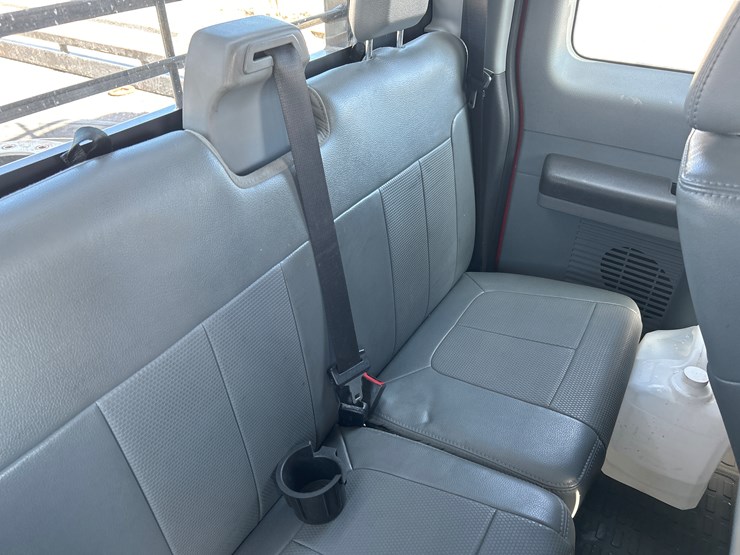 2011-ford-f550-image-59