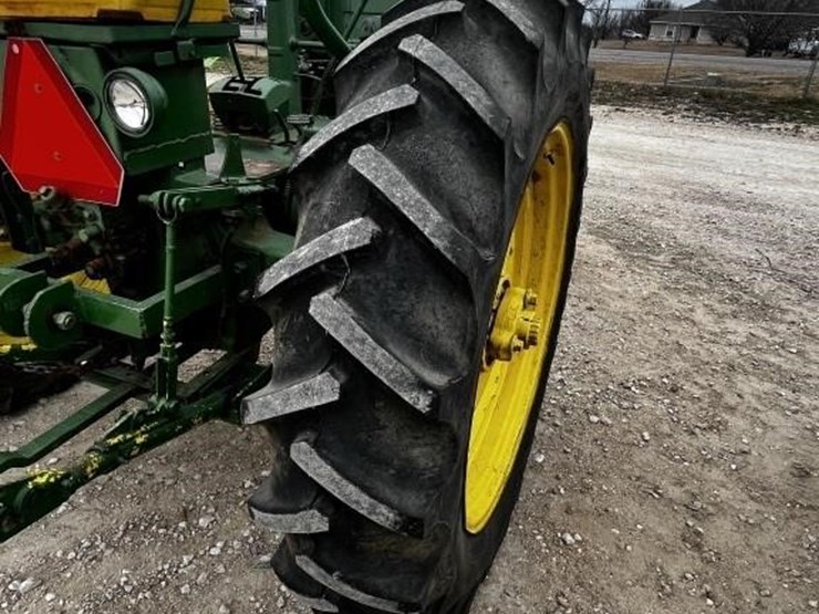 john-deere-model-a-image-15