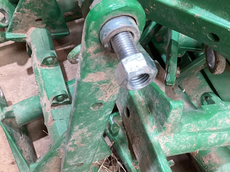 john-deere-1775nt-image-9