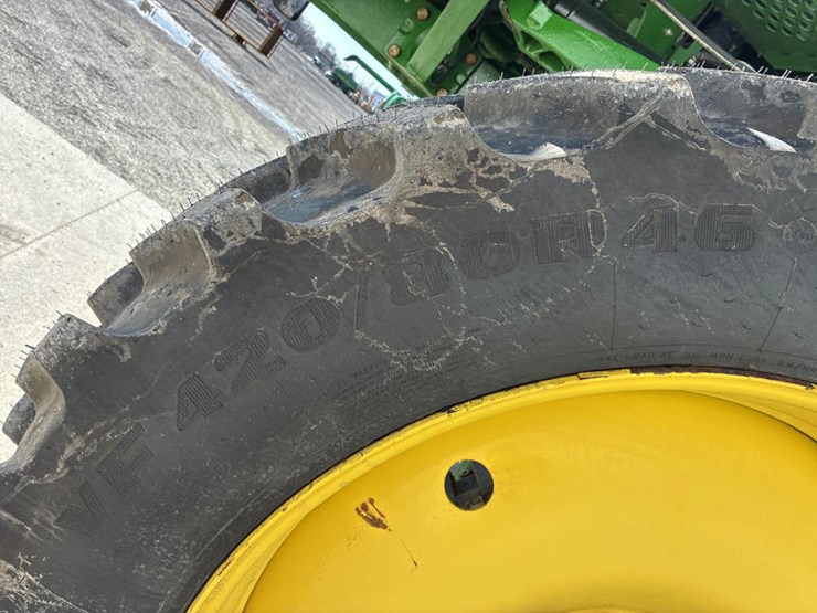 2018-john-deere-r4030-image-46