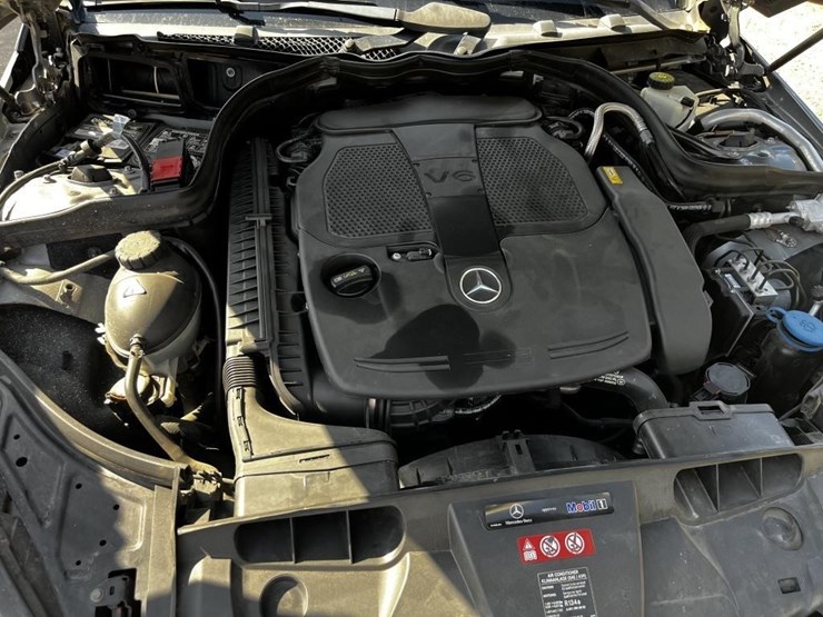 l1---2012-mercedes-benz-e-350-image-21