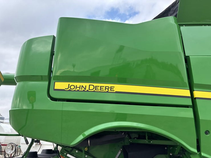 2022-john-deere-s780-image-12