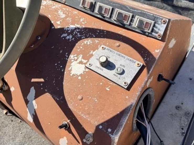 l3---1983-basstracker-boat-image-16