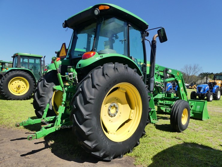 john-deere-6105d-image-4