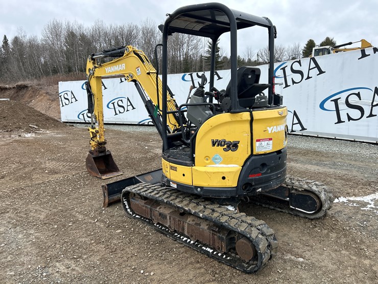 yanmar-vio35-6a-image-3