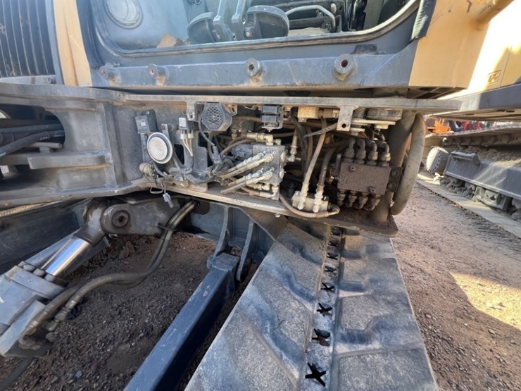 2013-volvo-ecr58-image-13