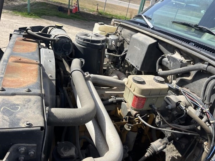 l2---1996-chevy-kodiak-image-17