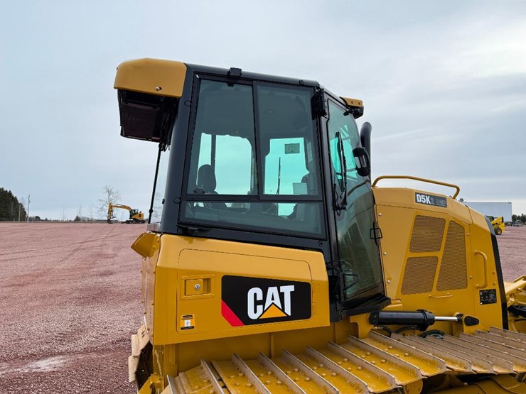 caterpillar-d5k2-lgp-image-31