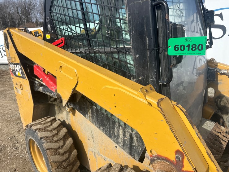 caterpillar-226d-image-13