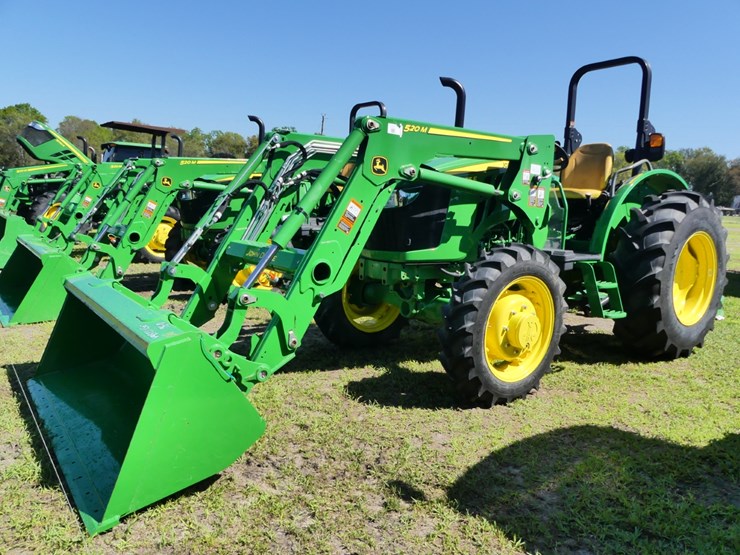 john-deere-5055e-image-1