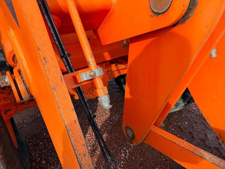 2017-doosan-dl220-5-image-31