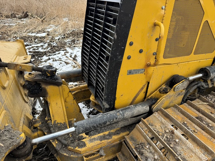 caterpillar-d4k-xl-image-10