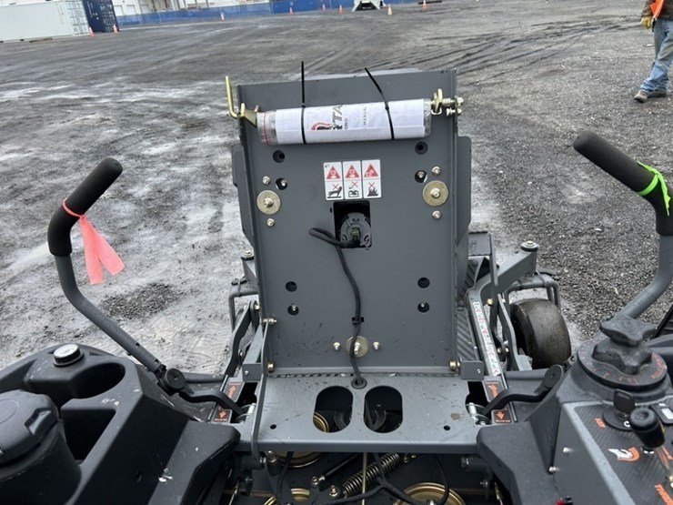 2024-spartan-rt-pro-zero-turn-mower-image-29