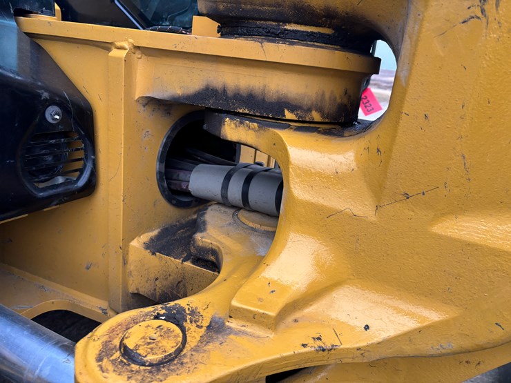 2023-caterpillar-308-image-65