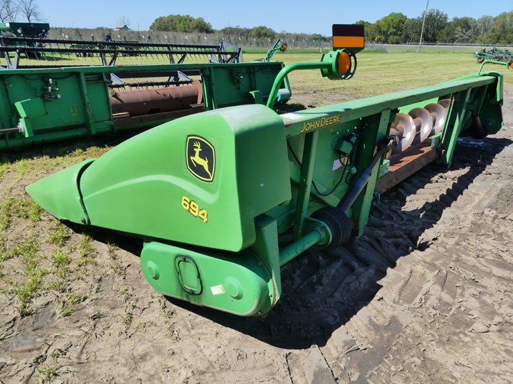 john-deere-694-image-2