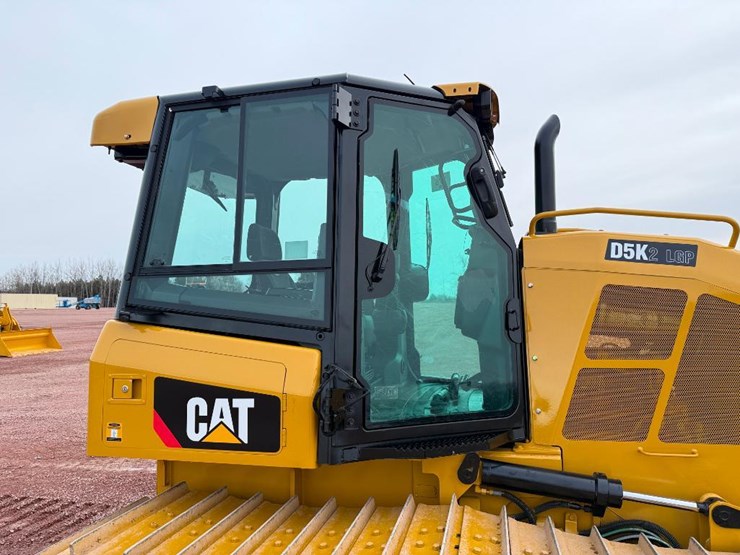 caterpillar-d5k2-lgp-image-21