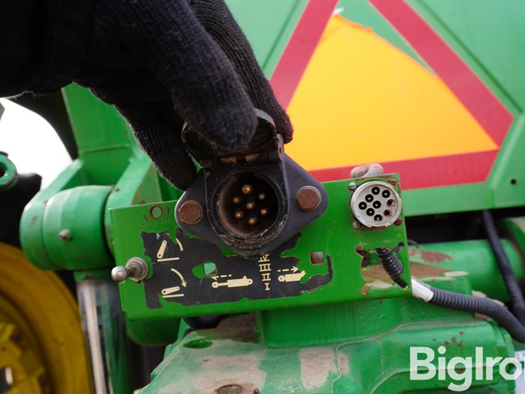 1995-john-deere-8100-image-18