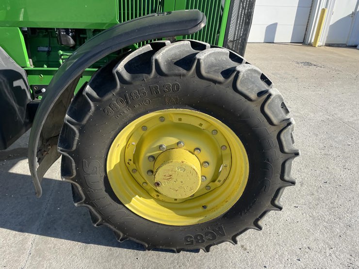 1997-john-deere-7810-image-32