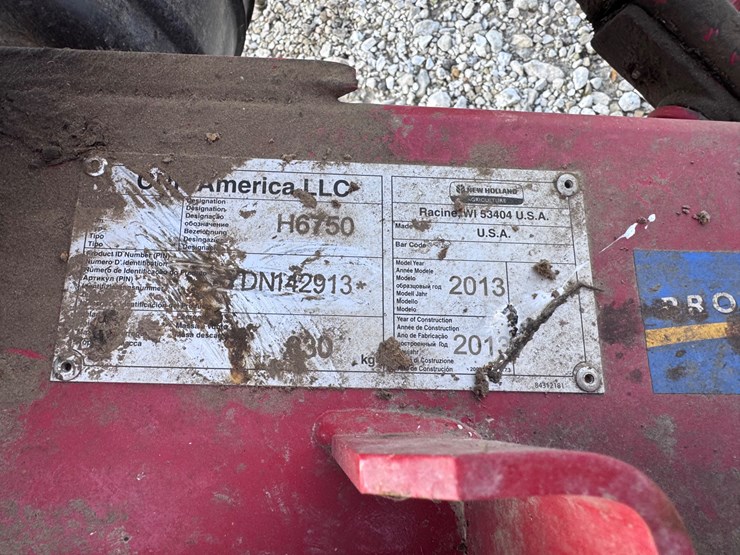 new-holland-h6750-image-5