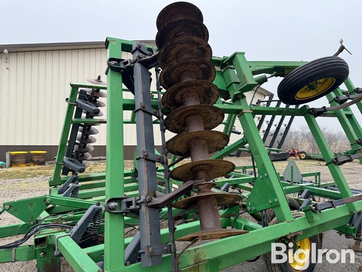 john-deere-724-image-15