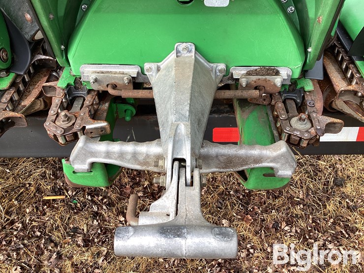 2014-john-deere-608c-stalkmaster-image-15