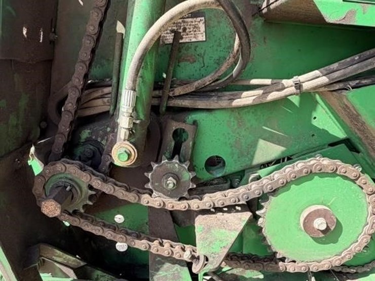 2013-john-deere-569-image-9