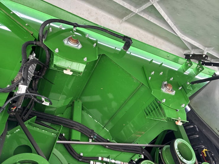 2022-john-deere-s780-image-77