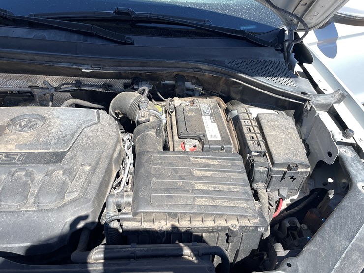 2019-volkswagen-tiguan-se-image-97