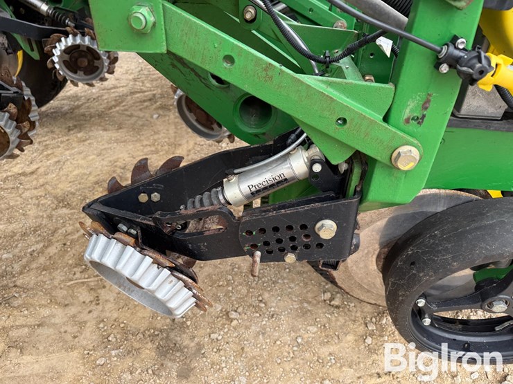 2012-john-deere-1770nt-ccs-image-20