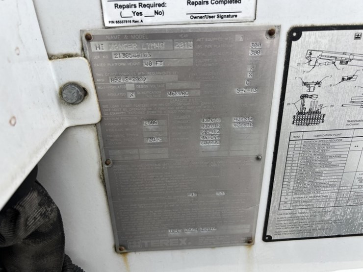 2012-ford-f550-image-24