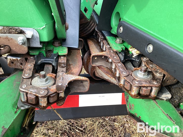 2014-john-deere-608c-stalkmaster-image-14