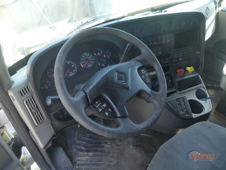 2015-international-prostar-image-15