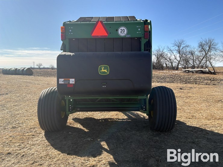 2023-john-deere-560m-image-6