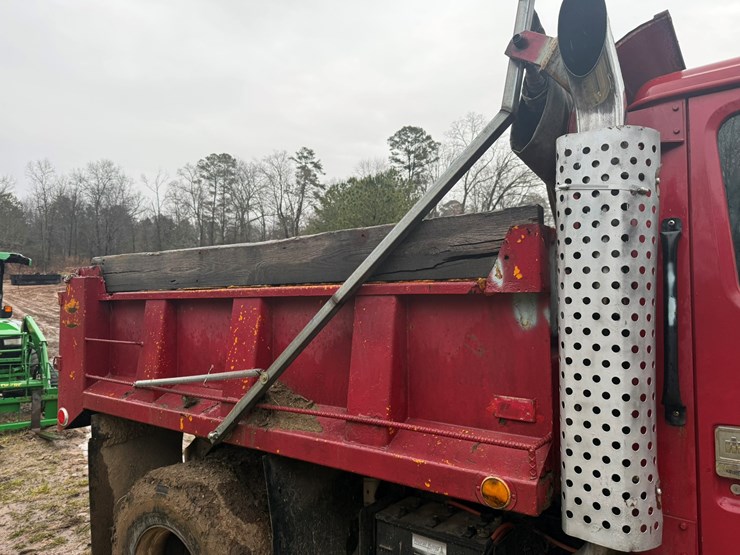 1980-international-8-image-25