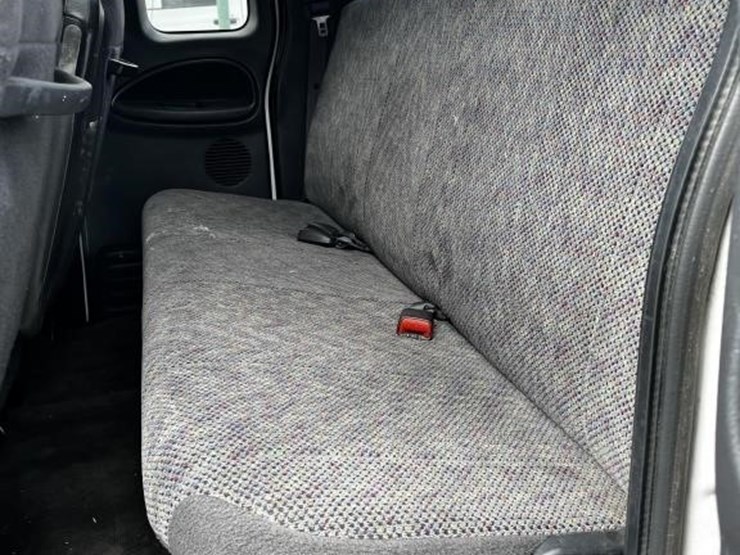 2000-dodge-ram-2500-image-11