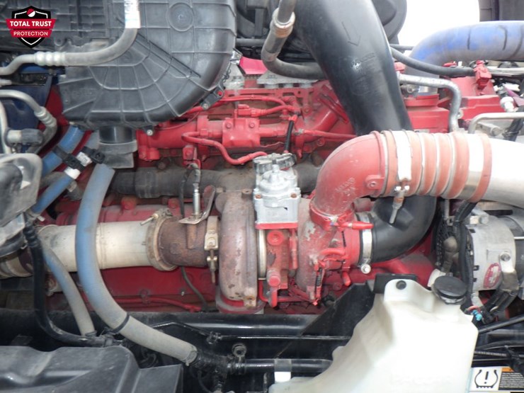 2022-peterbilt-579-image-26