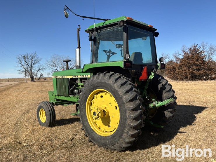 1980-john-deere-4240-image-7