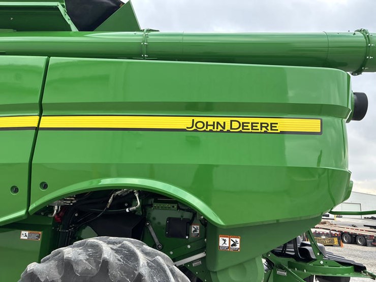 2022-john-deere-s780-image-16