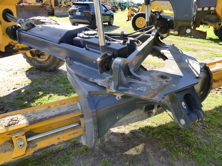 2020-deere-670gp-image-7